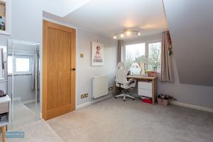 Bedroom- click for photo gallery